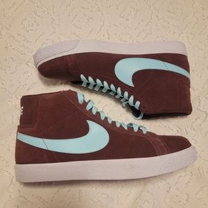Nike blazer mid